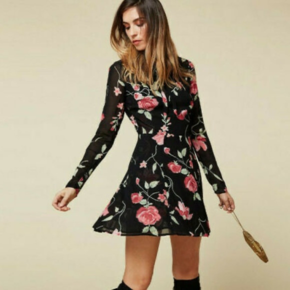 RARE” REFORMATION LONG SLEEVE PORTIA FLORAL ROUND NECK DRESS SZ 6 - Picture 1 of 10